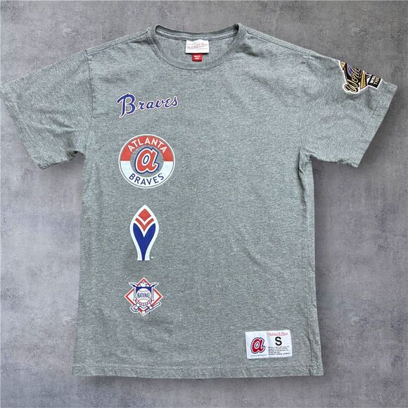 Mitchell & Ness MLB Atlanta Braves Multi Logo Graphic Tee Gray Men's Small - Picture 1 of 8